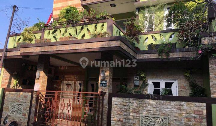 Rumah Sangat Terawat Dalam Komplek Siap Huni 1