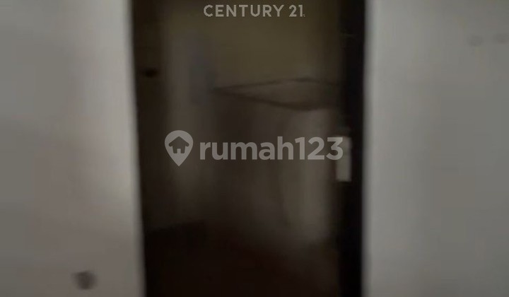 Rumah Tinggal 3 Lantai di Gg Hj Mahmud Pekalangan 2