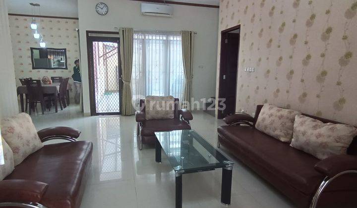 Rumah sewa 2 lantai full furnish di Taman Cipto 14