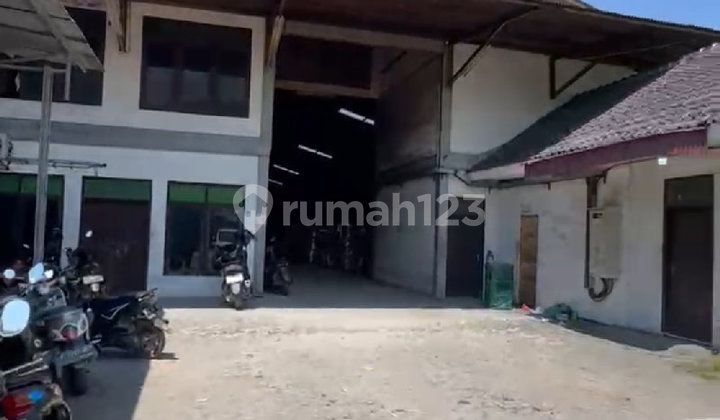 Ready-to-Use Warehouse in Palimanan - Plumbon