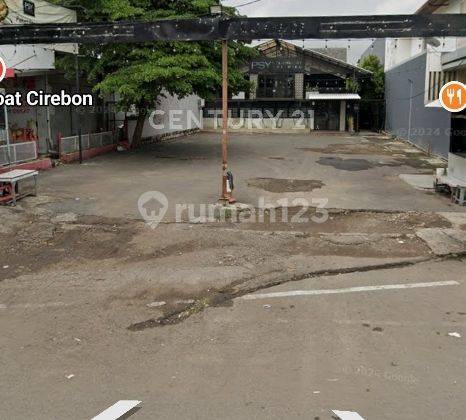 Tempat Usaha Di Jl  Kesambi,pusat Keramaian 2