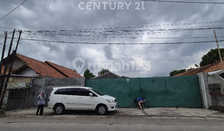 Gudang Ex. Pabrik Rotan Siap Pakai Di Jl. Simangu