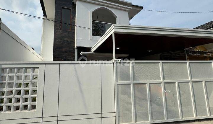 Rumah Mewah Minimalis Modern Dekat Jogja Bay  1