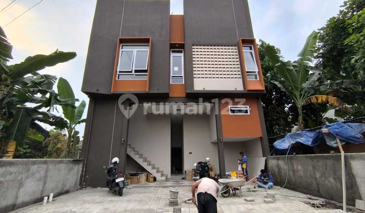 Kos Eksklusif 12 Mezzanine Room Dekat Kampus Ugm Kos Eksklusif 12 Mezzanine Room Dekat Kampus Ugm