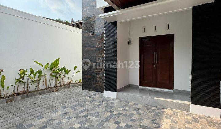 Rumah Mewah Minimalis Modern Dekat Jogja Bay  2