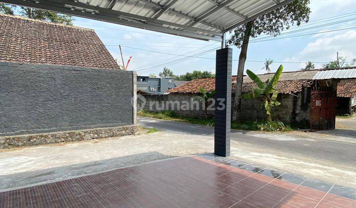 Rumah Mewah Minimalis Modern Dekat UII  2