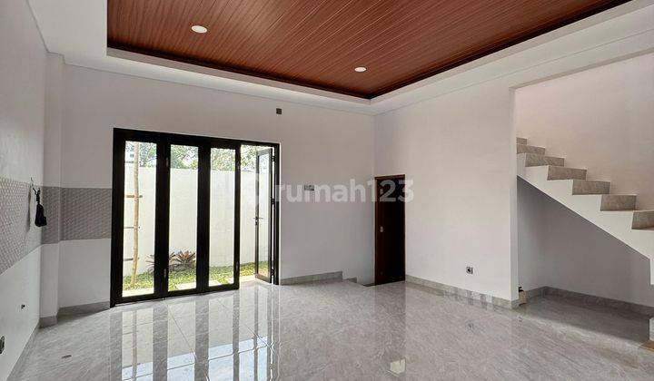 Rumah Cantik Minimalis Dekat UII  2