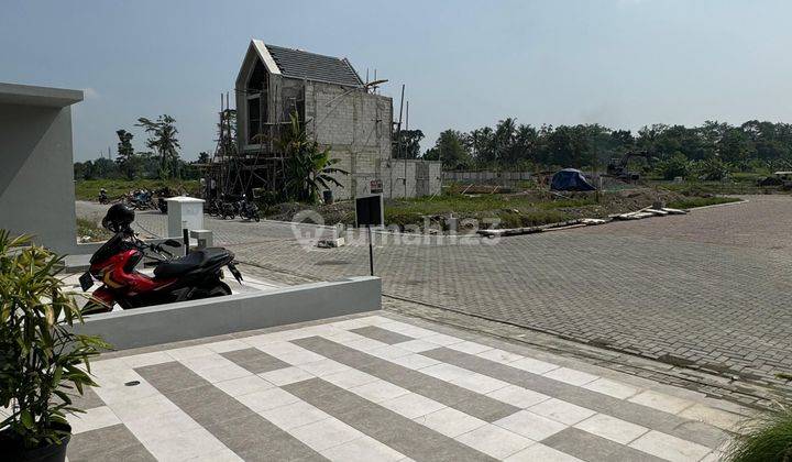 Rumah Mewah Minimalis Modern Dekat UII  2