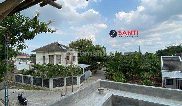 Rumah 2 Lantai Minimalis Modern Jalan Kaliurang Km 7 2