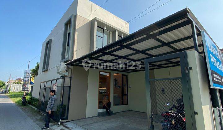 Rumah Mewah Minimalis Modern Dekat UGM  1