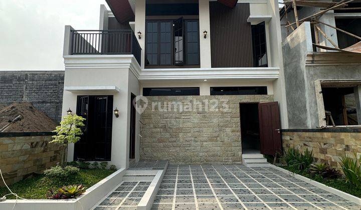 Rumah Cantik Minimalis Modern Dekat UGM  1