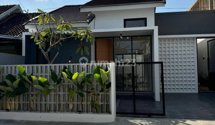 Rumah Mewah Minimalis Modern Dekat UNISA 1