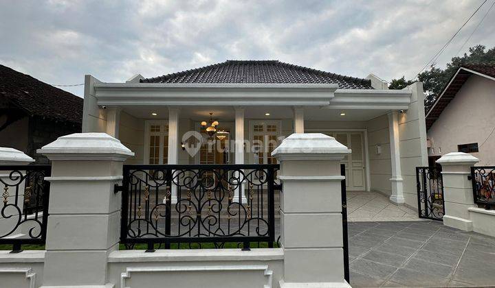 Rumah Mewah Minimalis Modern Dekat candi Prambanan  1