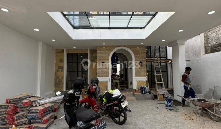 Rumah Mewah Minimalis Modern Dekat UMY 2