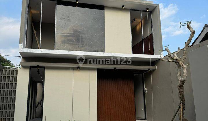 Rumah Mewah Minimalis Modern Dekat UPN  1