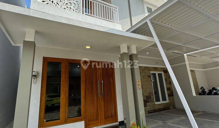 Rumah Mewah Minimalis Modern Dekat Al Azhar  2