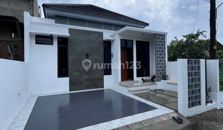 Rumah Baru Modern Dekat Kampus Uii Jalan Kaliurang 2