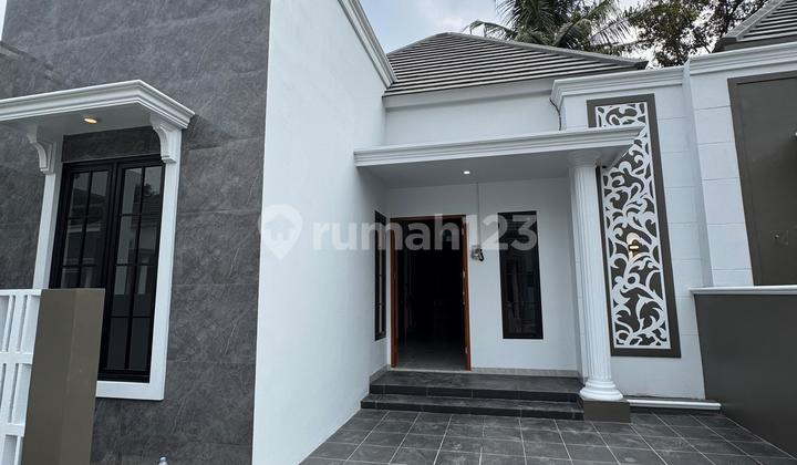 Rumah 1 Lantai Klasik Modern Lokasi Minicluster 1