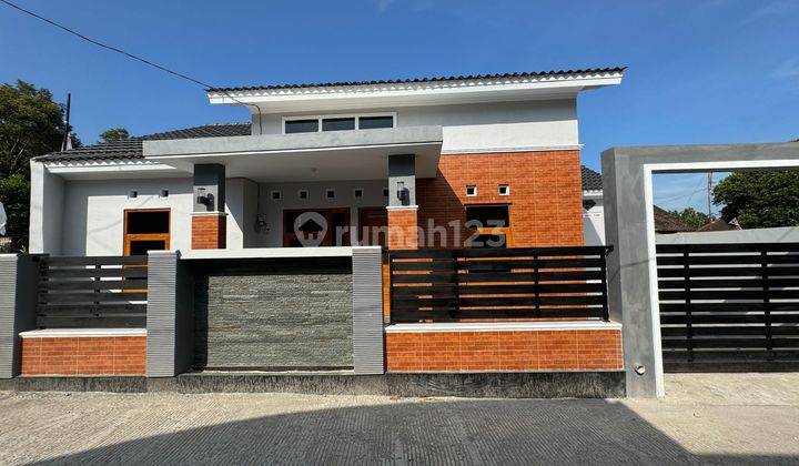 Rumah Minimalis Modern Murah Dekat Purwomartani 1