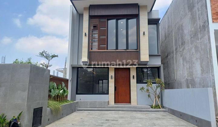 Rumah Mewah Minimalis Modern Dekat Ugm  1