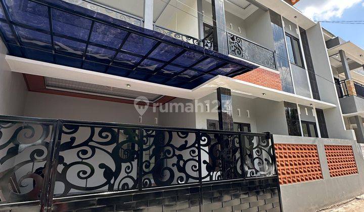 Rumah Mewah Minimalis Modern Dekat Jogja Bay  1