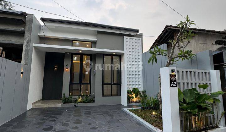 Rumah Minimalis Modern Dekat Unisa 1