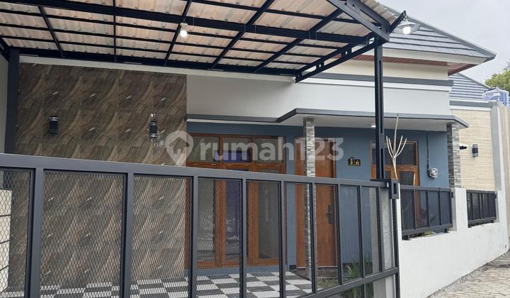 Rumah Cantik Di Cluster Eksklusif Dekat Kampus Uii