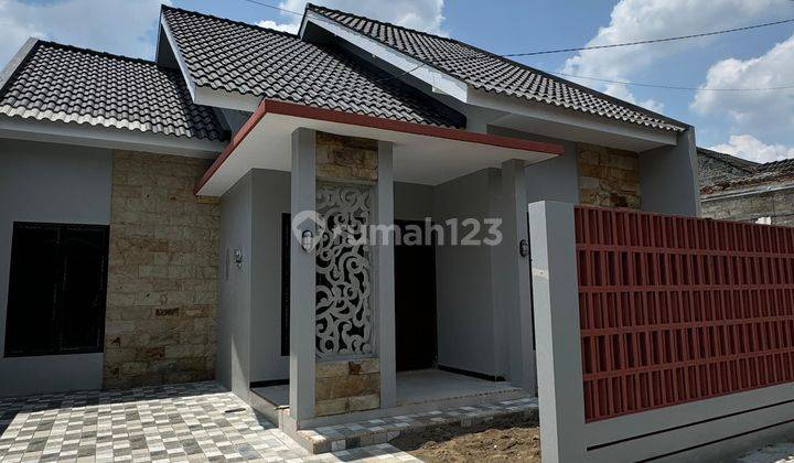 Rumah Mewah Minimalis Modern Dekat Jogja Bay 1