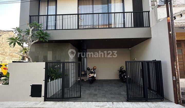 Rumah Mewah Full Furnished Di Tengah Kota Jogja 1