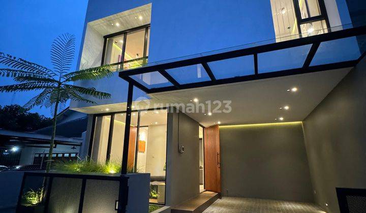 Rumah Mewah Minimalis Modern Dekat Uii  2