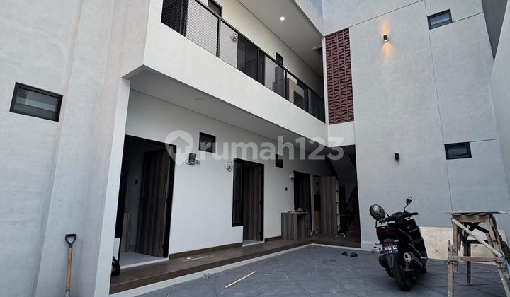 Exclusive Kos 10 Rooms 2 Floors Near UPN Campus 2