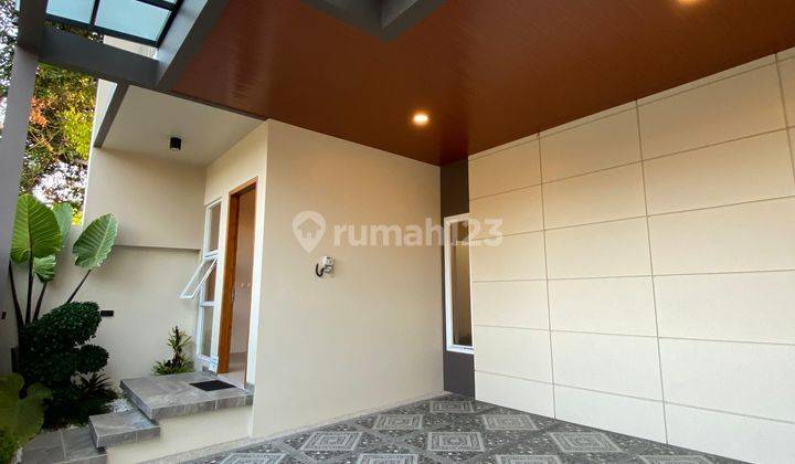 Rumah Cantik Minimalis Modern Dekat Jogja Bay  2