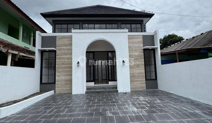 Rumah Baru Cantik Di Jalan Palagan Km 7  1