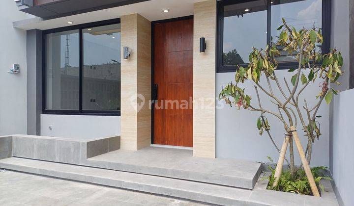 Rumah Mewah Minimalis Modern Dekat Ugm  2