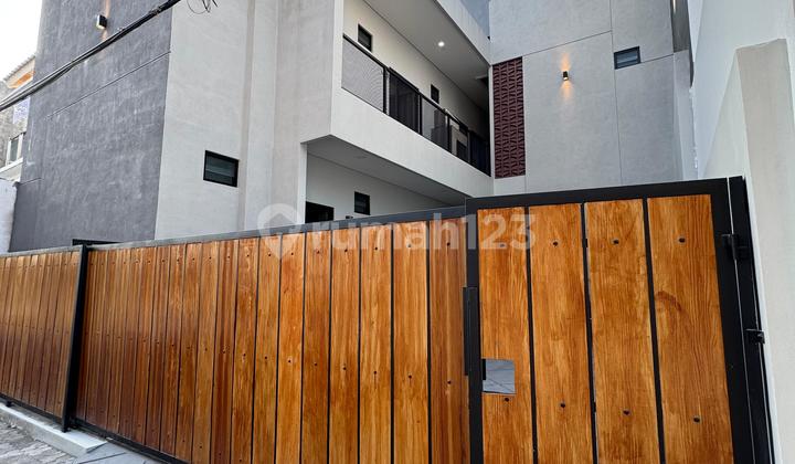 Kos Eksklusif 10 Kamar 2 Lantai Dekat Kampus Upn