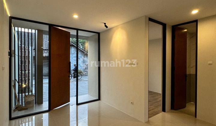 Rumah Cantik Minimalis Modern Dekat Pamela 7  2