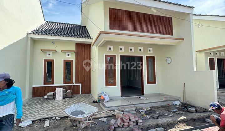 Rumah 1 Lantai Modern Dalam Cluster Di Purwomartani 1