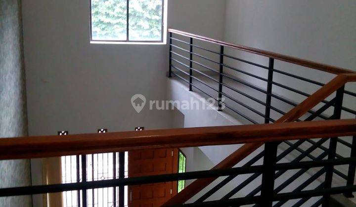 Rumah Cireundeu Lakeside 2 Lantai Ciputat Timur Tangerang  2