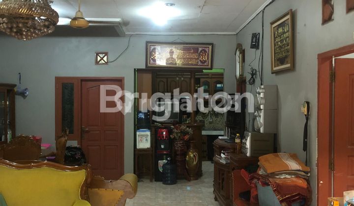 Rumah Kosan Siap Huni 11 Pintu di Bandara Mas Tangerang 2