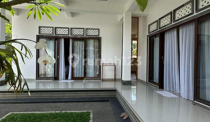 Disewakan Rumah Cantik 1
