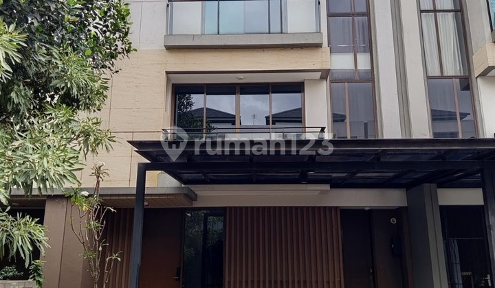 Furnished 3-Bedroom House with 6 Air Conditioners, 2 Kitchens in Zora BSD - No Brokerage Fee