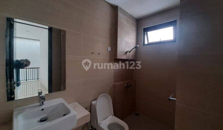 RUMAH HADAP SELATAN KAMAR 3 + 1 CLUSTER PRESTIGIA BSD-khusus penyewa langsung 6