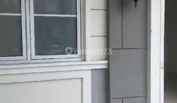 Rumah 2 Lantai 2 Kamar 2 Ac Di Azura Vanya Park Bsd-no Cobroke