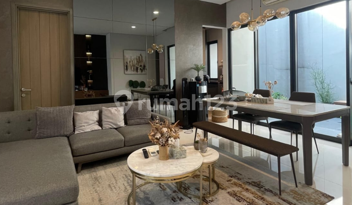 Rumah Furnished 2 Lantai 4 Kamar Ada Attic Room di Caelus Bsd