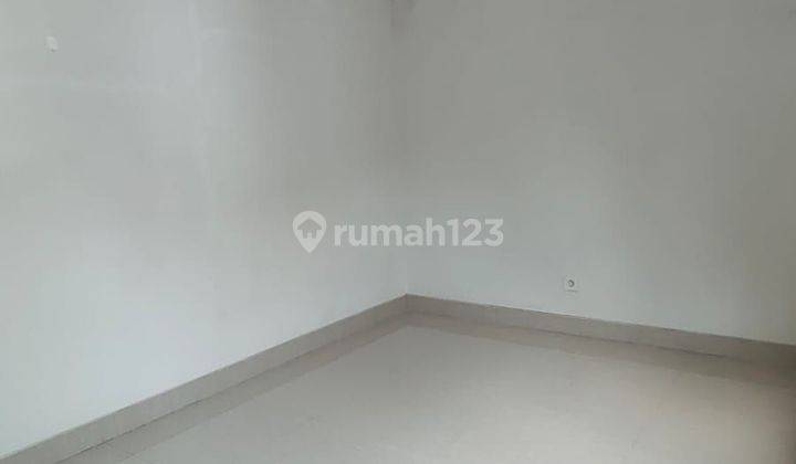 RUMAH 2 LT 3 KAMAR 2 AC ADA CANOPY DI MOZIA BSD-No cobroke 2