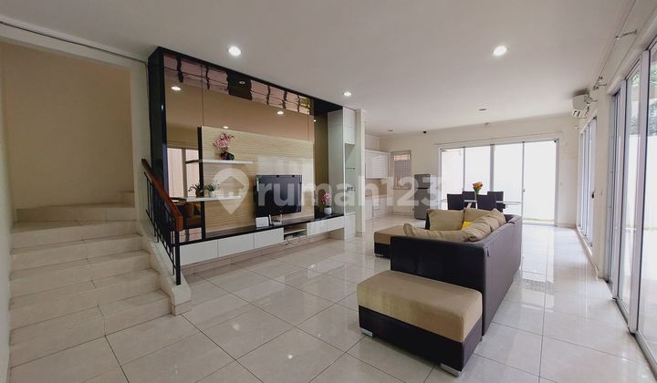 Rumah Furnished 4 Kamar 7 Ac Ada Canopy di Depark Bsd-No Cobroke