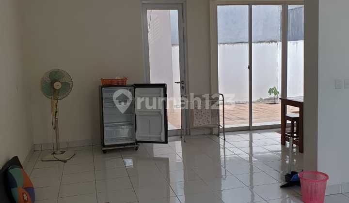 Rumah 2 Lantai 3 Kamar Ac Cosmo The Icon Bsd-no Cobroke