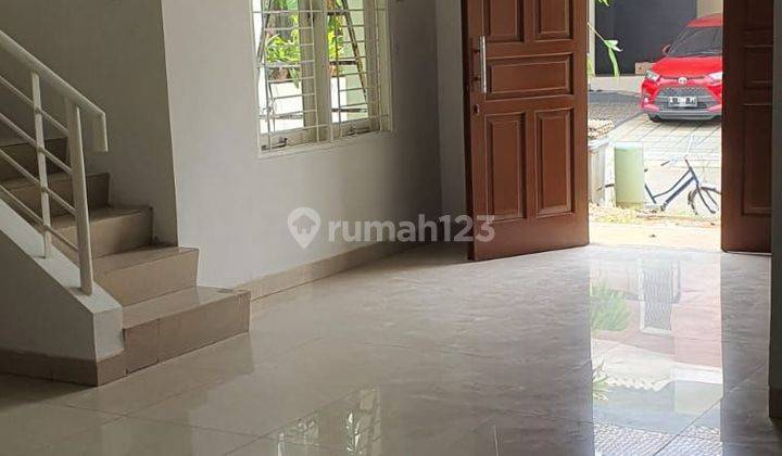 Rumah 3 Kamar 3 Ac Di Jasmine Gading Serpong-No Cobroke