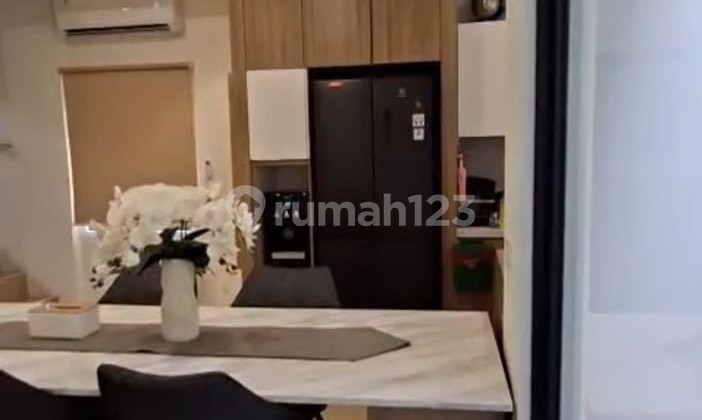 Corner House Furnished 3 Rooms in Tanakayu Bsd-No Commission