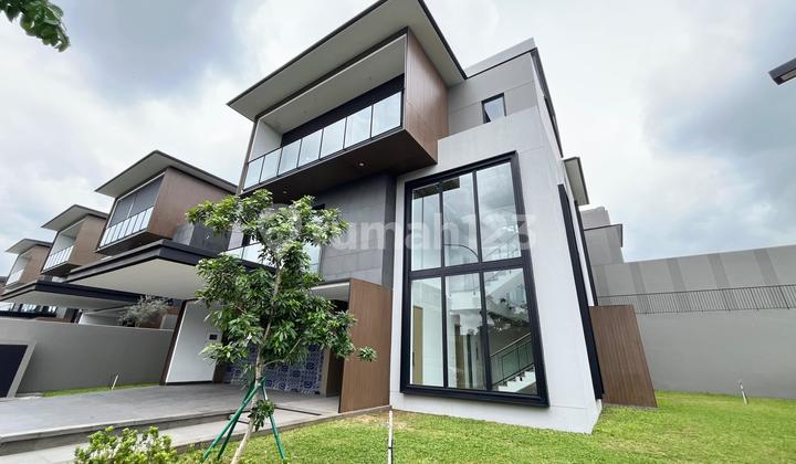 Rumah Mewah Hook 6 Kamar Ada Lift di Layton Bsd-No Cobroke 2